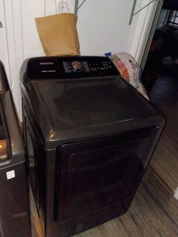 LG washer and Samsung dryer