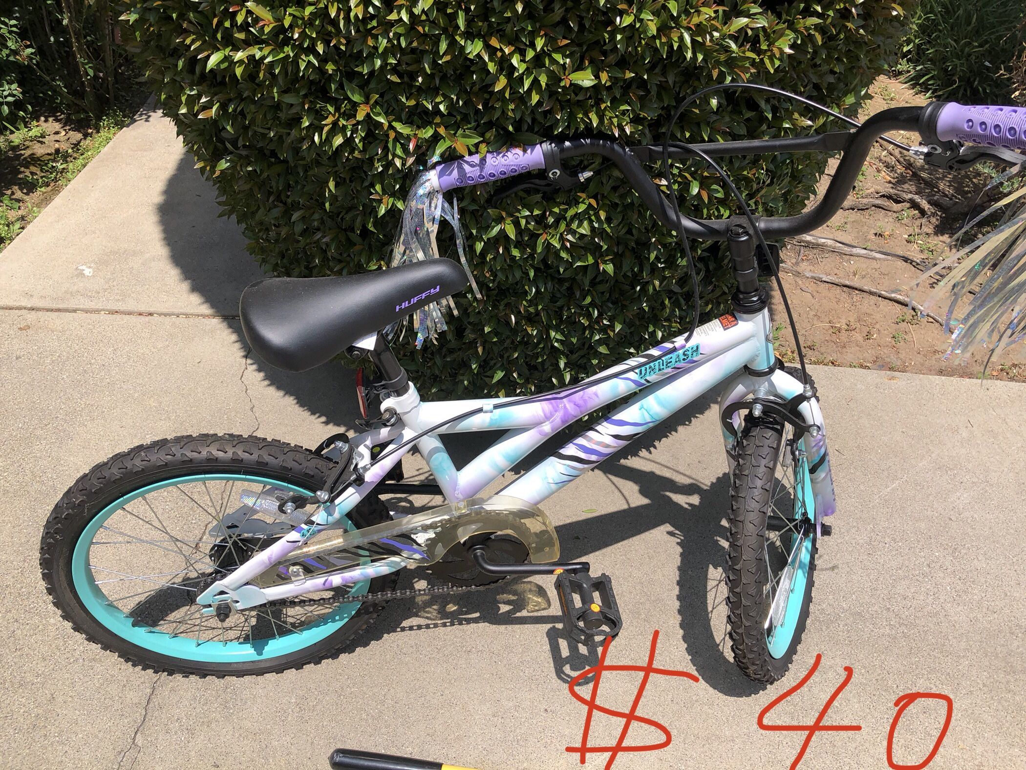 Girls Bike - Like New