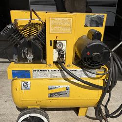 Air compressor