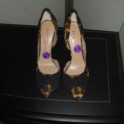 Brand New  Betsy Johnson Heels Leopard Inspired