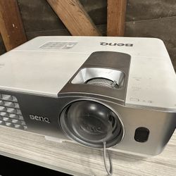 BenQ 1085