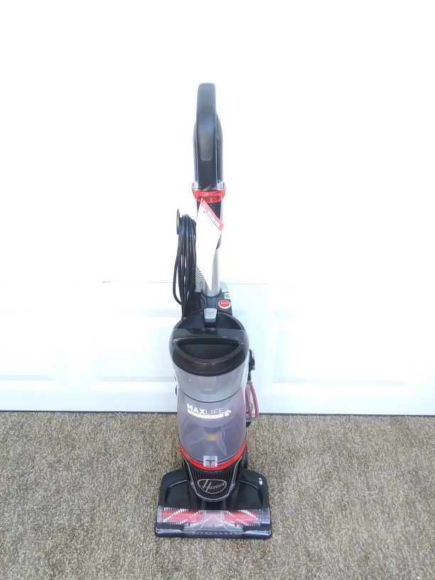 Hoover Max Life Pro Pet Swivel Bagless Vacuum Cleaner UH74220PC