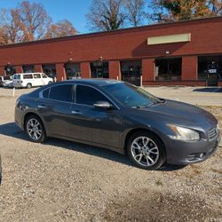 2012 Nissan Maxima 