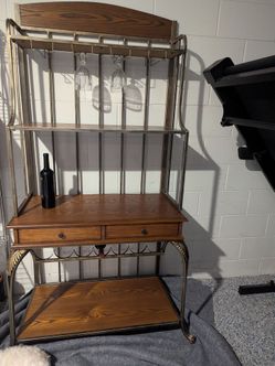 Wine bar bakers rack