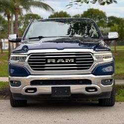 2019 RAM LARAMIE