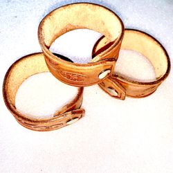 Costumized NECKLACE genuine LEATHER for SMALL PETS(cats/dogs/any)