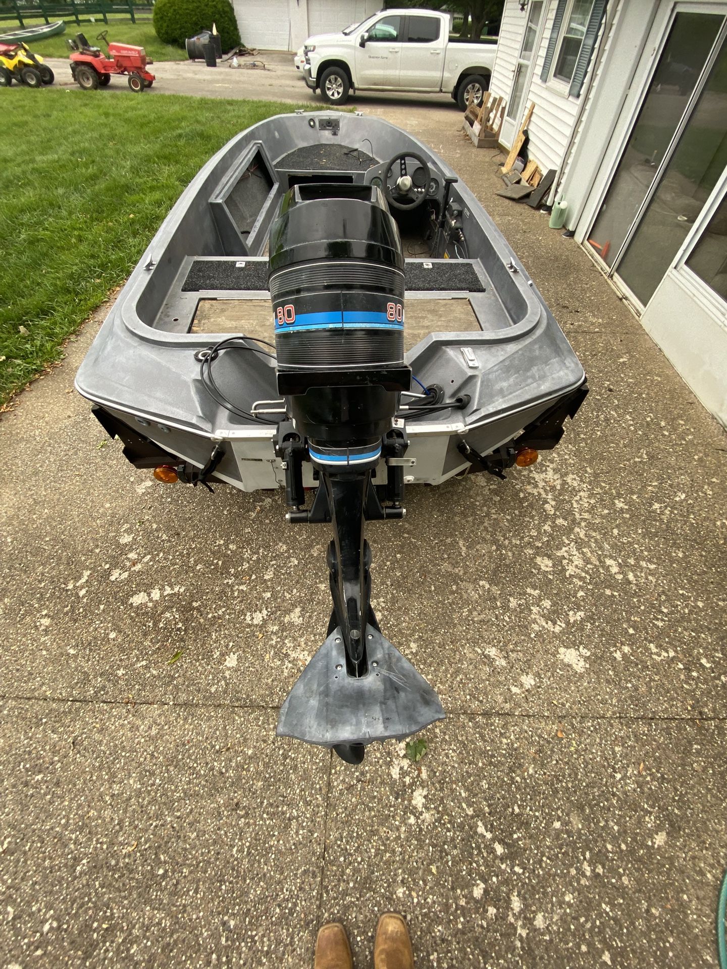 Bass Boat 16ft