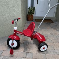 radio flyer trike steer and stroll
