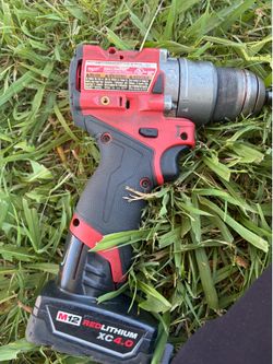 M12 hammer drill w 4.0 battery