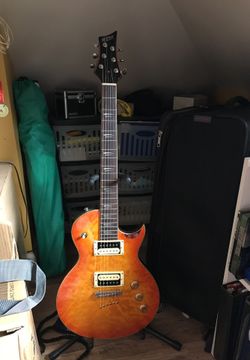 Mitchell MS400 Modern Single-Cutaway Electric Guitar