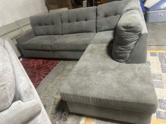 Sectional sofa grey good condition
