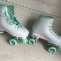 Roller Derby Women’s Sk8