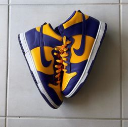 Nike dunk high lakers size 11.5