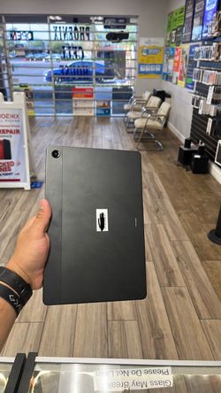 Samsung galaxy 89+ Unlocked 64GB