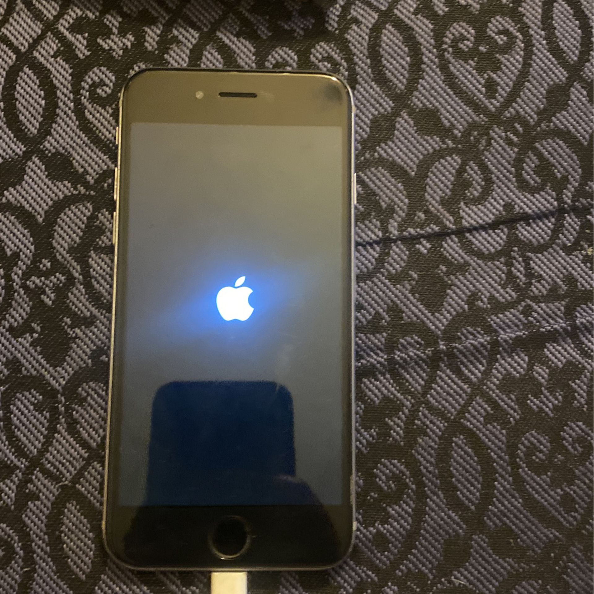 iPhone 6s iOS 15 $110