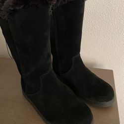 Woman’s Boots 