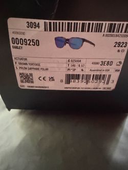 Brand New Oakley Actuator Prizm Sapphire Polarized Sunglasses