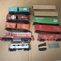 Vintage 1970s Tyco HO Train Set 