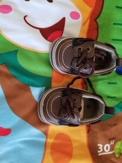 Baby shoes size 0