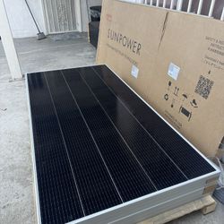 Solar Panels New 540 Watts Sunpower, & 405 Black On Black