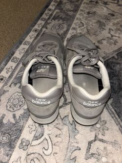 New Balance Retro Sneaker Men’s Size 8 4E