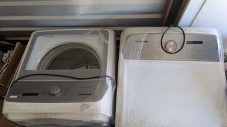 Washer and Gas Dryer