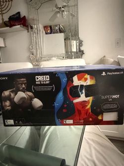PlayStation VR Bundle Box – Creed & Superhot VR