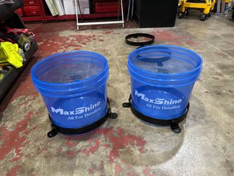 Mobile detail bucket holder only asking $280 (financing available)