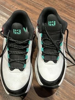 Jordons Boys Size 5