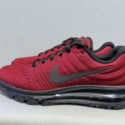 Nike Air Max Men’s Size 7.5