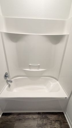 Acrylic Shower Tub For Sale