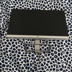 HP 21.5 Inch Display 