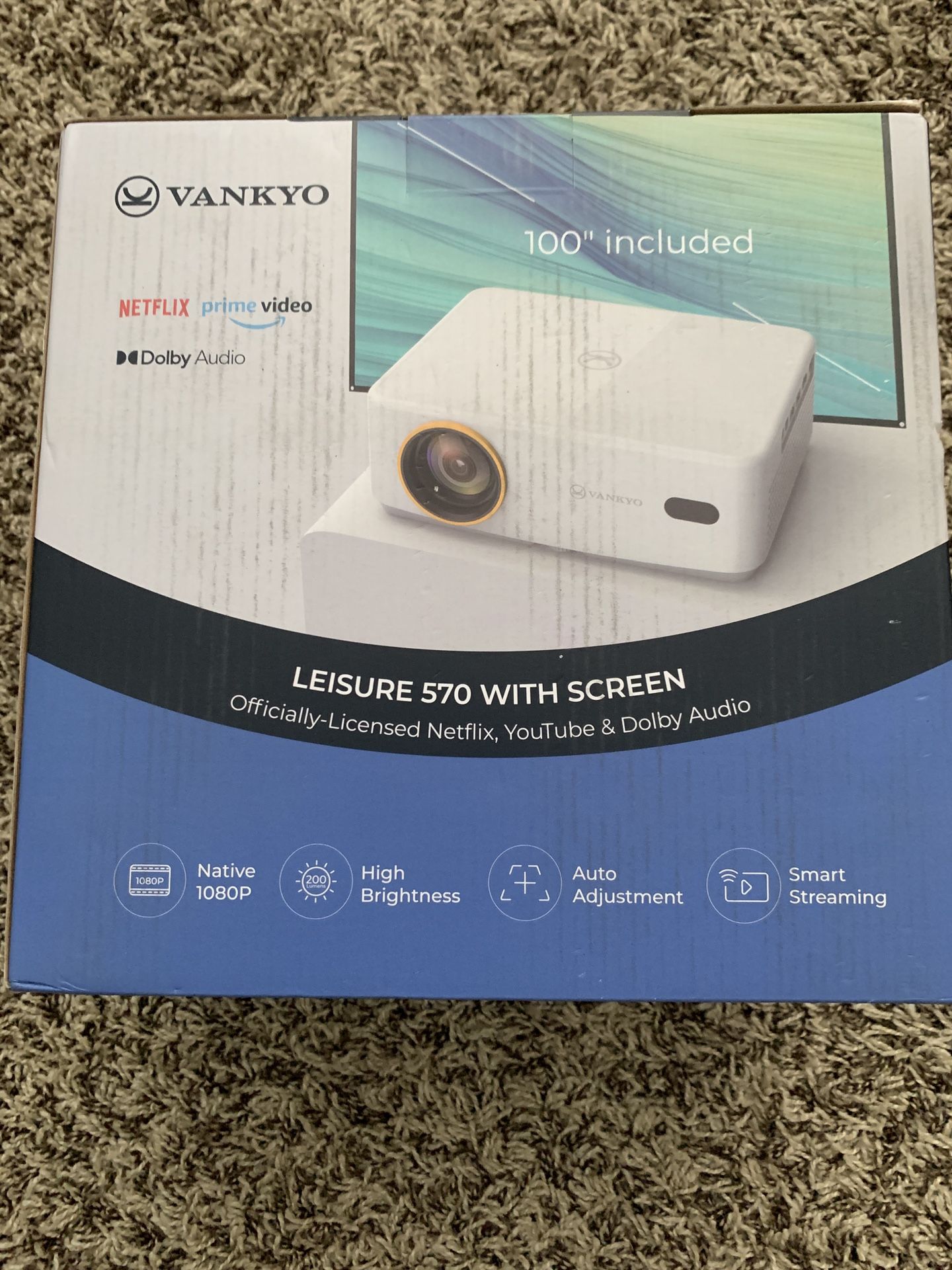 Vankyo Projector - Leisure 570 with Screen