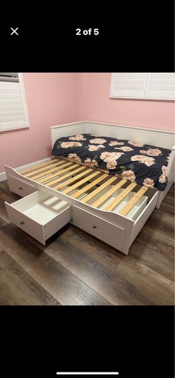 IKEA Day Bed! One Mattress,Very Clean .conditions.