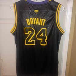 Kobe Bryant Jersey 