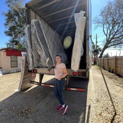 Brand New Mattresses, Bed Frames, Box Springs **Financing & Delivery***