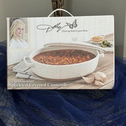 Stoneware 3.2qt Dolly Parton NEW