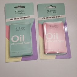 Oil Blotting Paper for Face Oily Skin, Oil Absorbing Sheets for T Zone Skin Care Makeup Girls and Women 2 Pack 100pcs Per PackNew Sealed.

