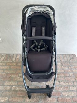 UPPAbaby Cruz Stroller – Deep Cleaned – Excellent Condition