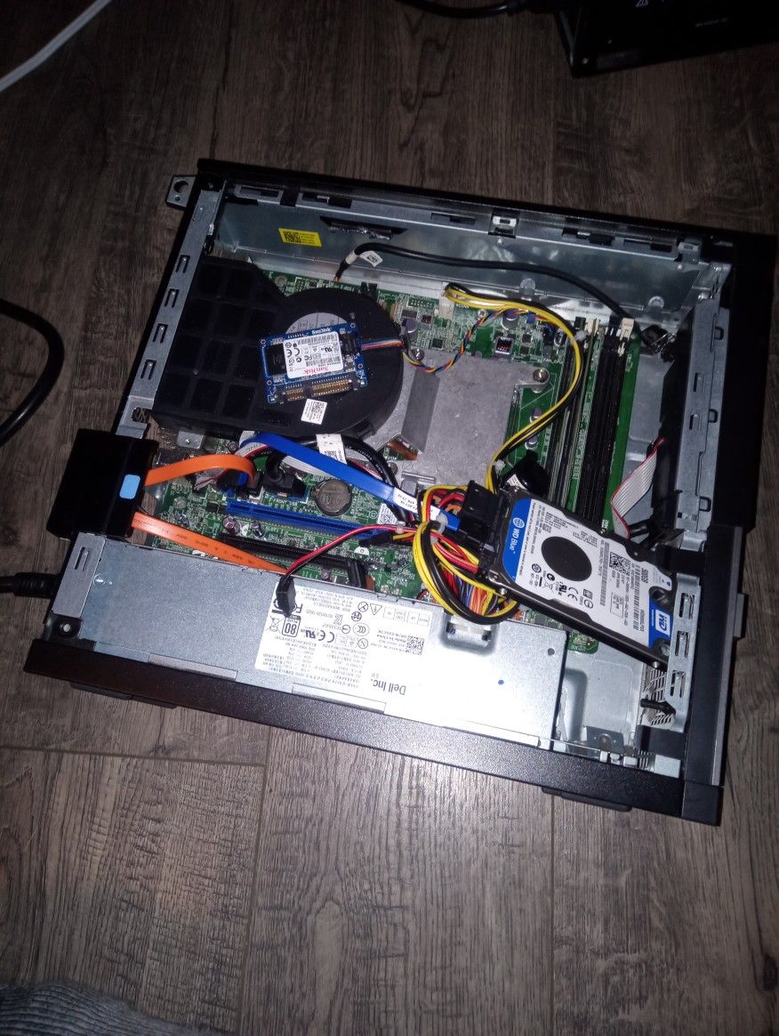 Dell 7010 I5 3(contact info removed) 256gb Ssd, Pentium 4 Mobo