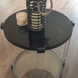 Modern Round Side Table Set – Glass & Acrylic – Like New – Delivery Available