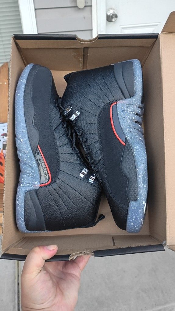 Utility 12's Men's Size 10
