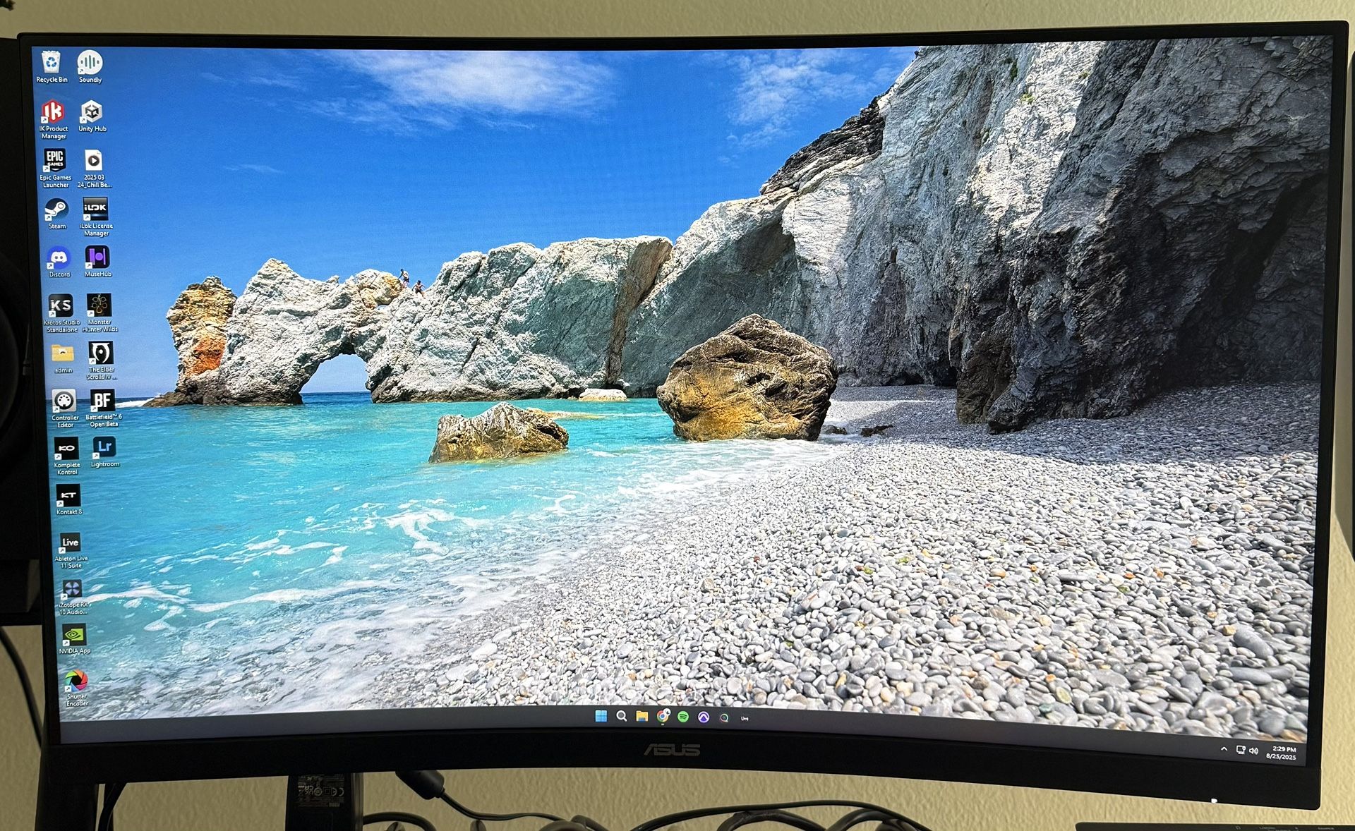 ASUS TUF Gaming 32” 165Hz QHD Curved Monitor
