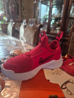 NIKE  size 9 for kids