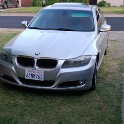 Bmw 2010  328i/Only 150000 Miles 
