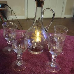 Lead Crystal  /glass 4 Piece Wine Set. Obo 