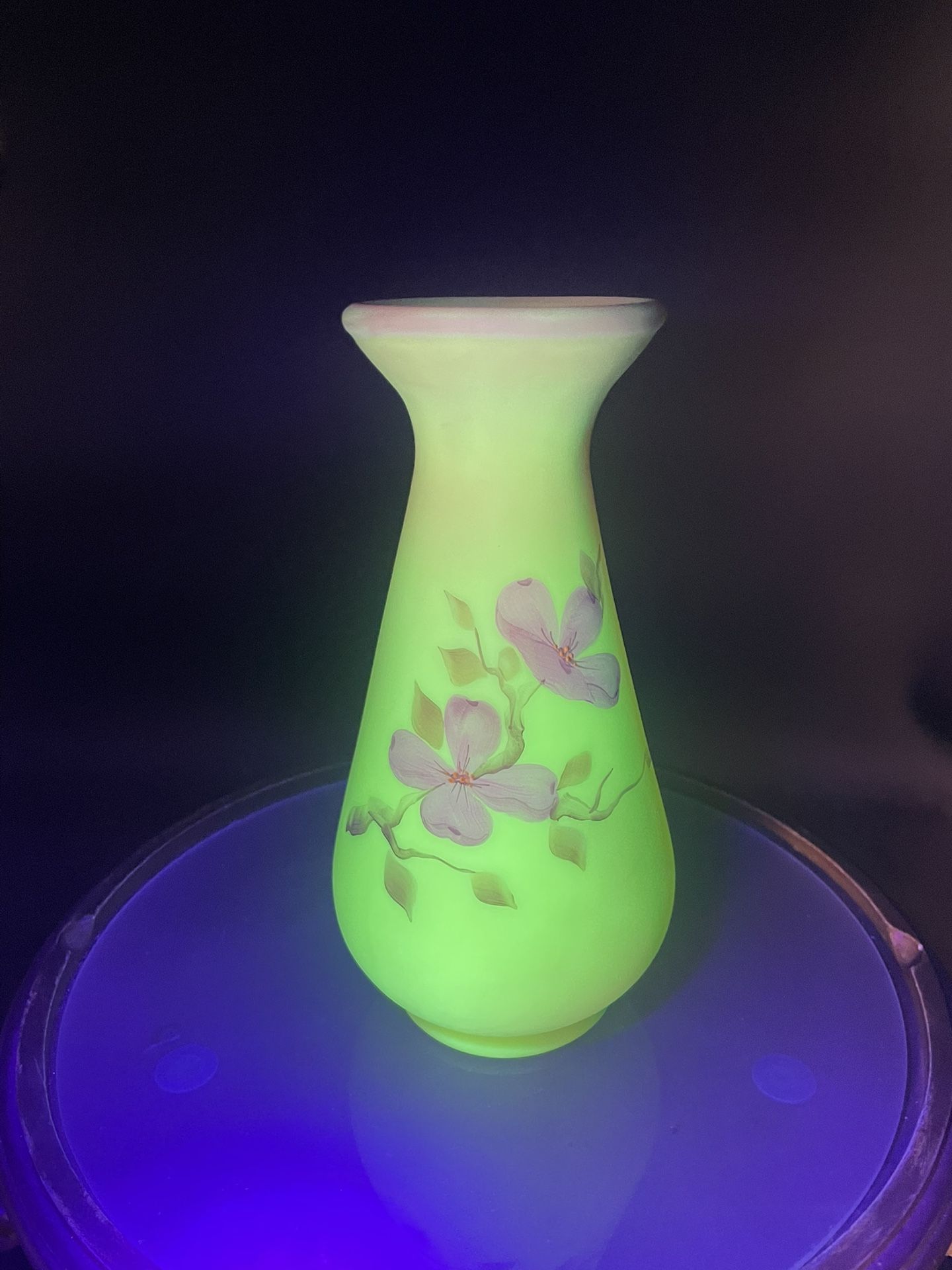 Vintage Fenton Glass Satin Uranium Burmese Dogwood Hand Painted Vase 7.5” VG