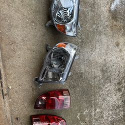 05/07- 2011 Toyota Tacoma Headlights And Tail Lights ! 