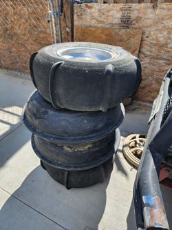 Paddle Tires