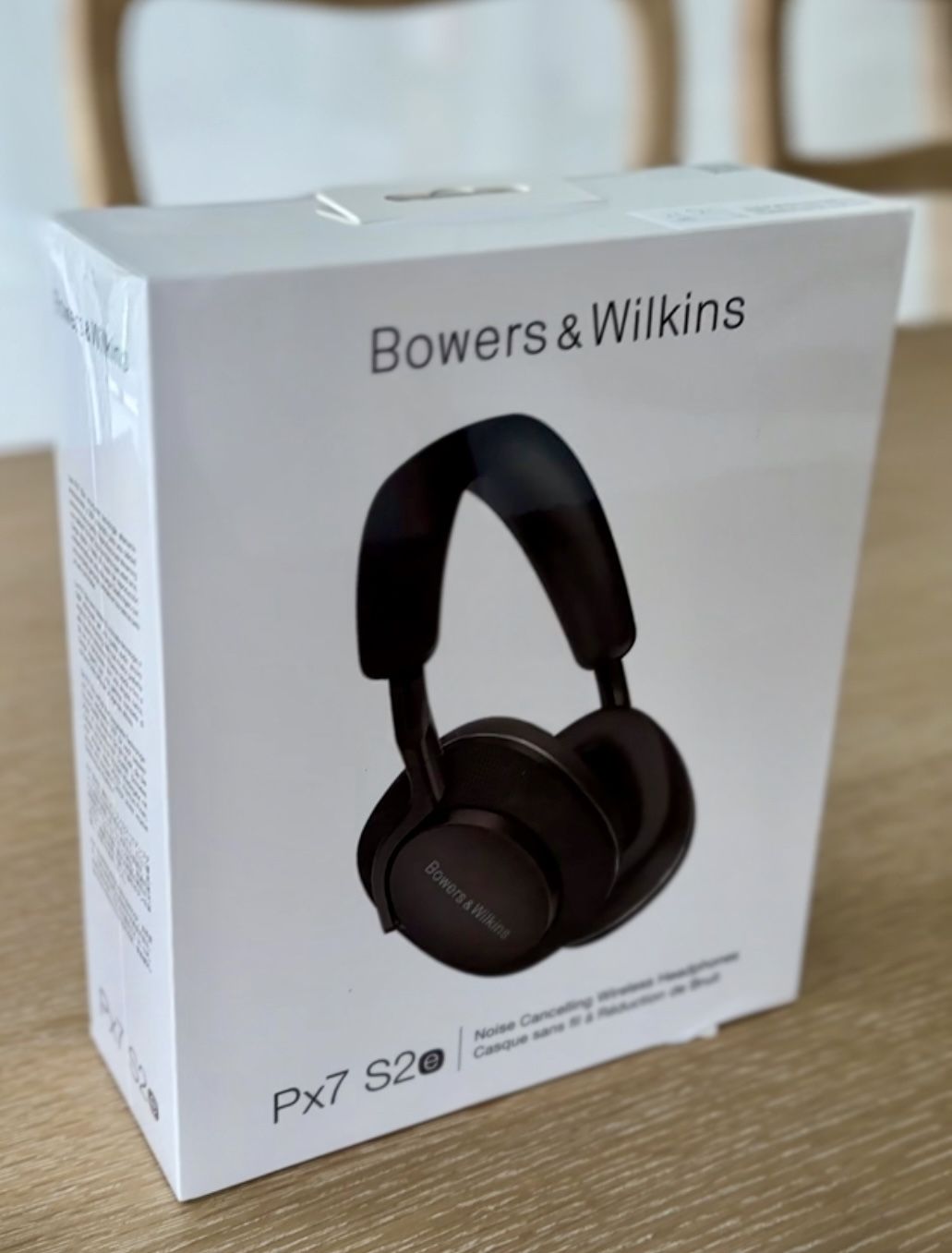 Bowers & Wilkins PX7 S2e Over-Ear Headphones Enhanced Noise Cancellation Black